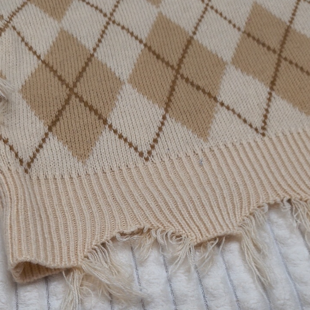 Distressed Beige Argyle Sweater XL Y2K Blokecore Whimsygoth - Picture 7 of 12